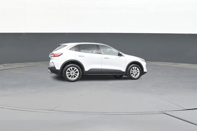 Used 2020 Ford Escape SE image 47