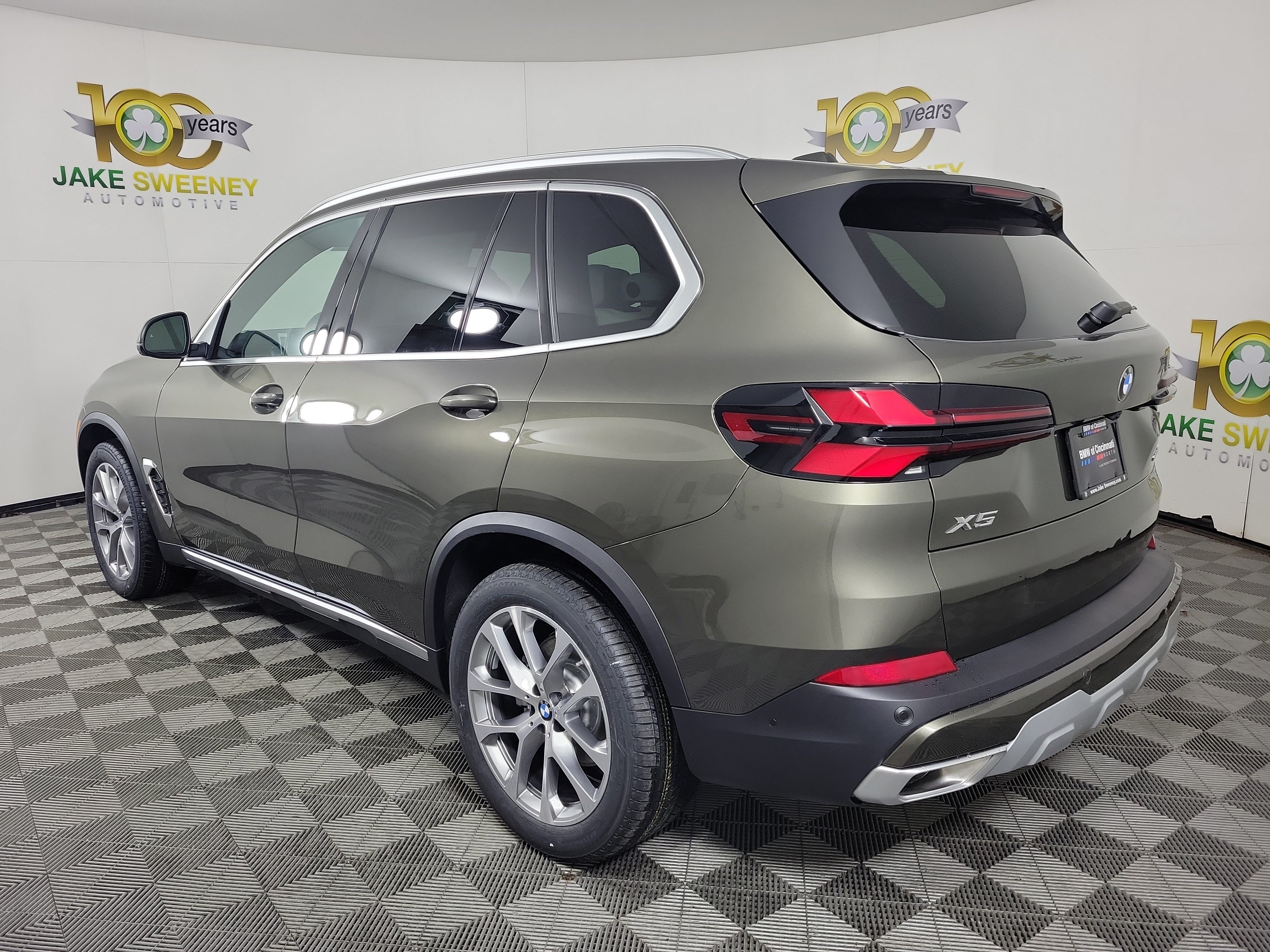 Certified 2026 BMW X5 xDrive40i AWD/4WD image 5