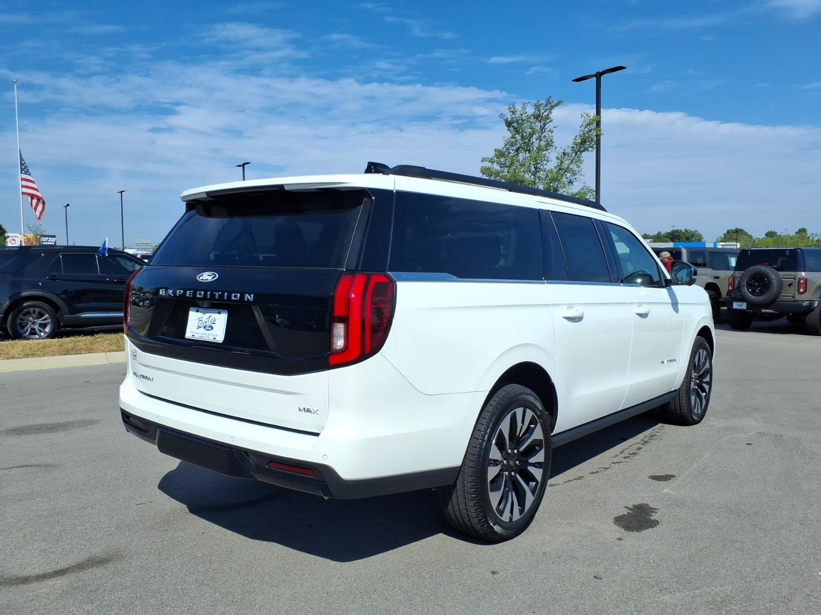 New 2027 Ford Expedition Max Platinum w/ Driver's Package AWD/4WD image 3