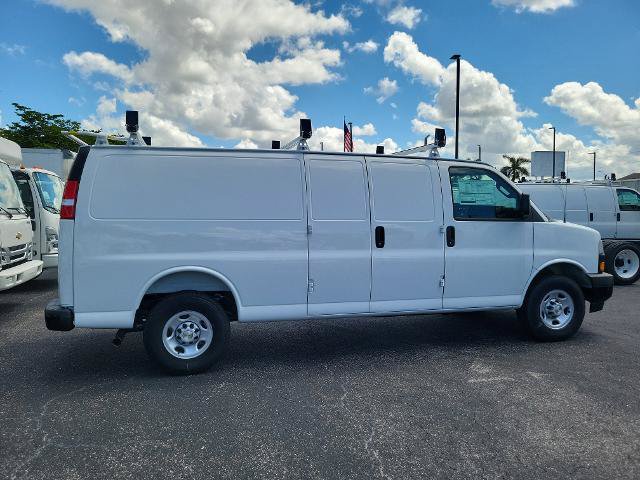New 2025 Chevrolet Express 2500 Extended w/ Driver Convenience Package RWD image 4