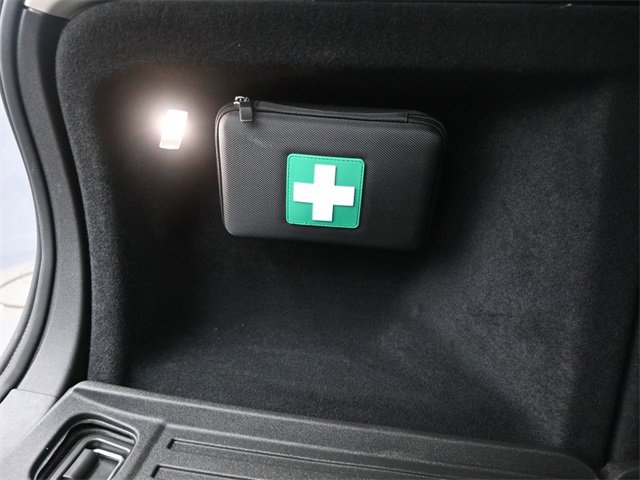 Used 2024 Volvo V60 B5 Cross Country Plus image 25