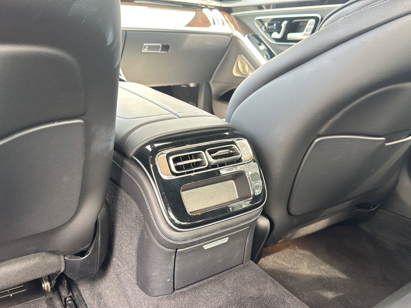 Used 2023 Mercedes-Benz S 500 4MATIC image 27