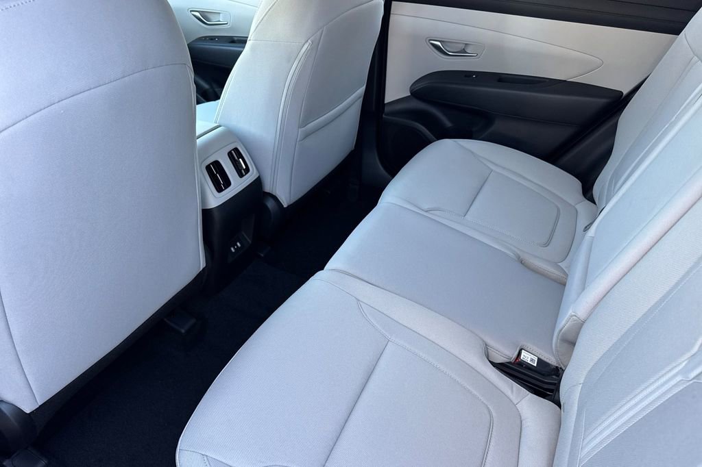 New 2026 Hyundai Tucson SEL image 9