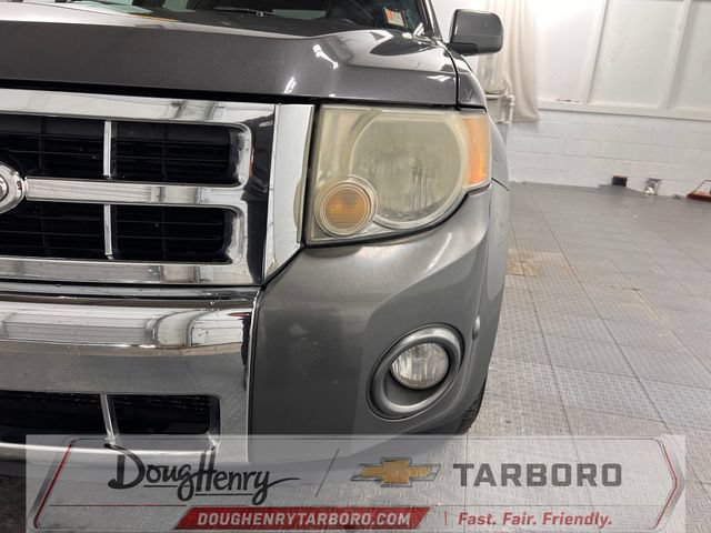 Used 2011 Ford Escape Limited w/ 302A Rapid Spec Order Code FWD image 12