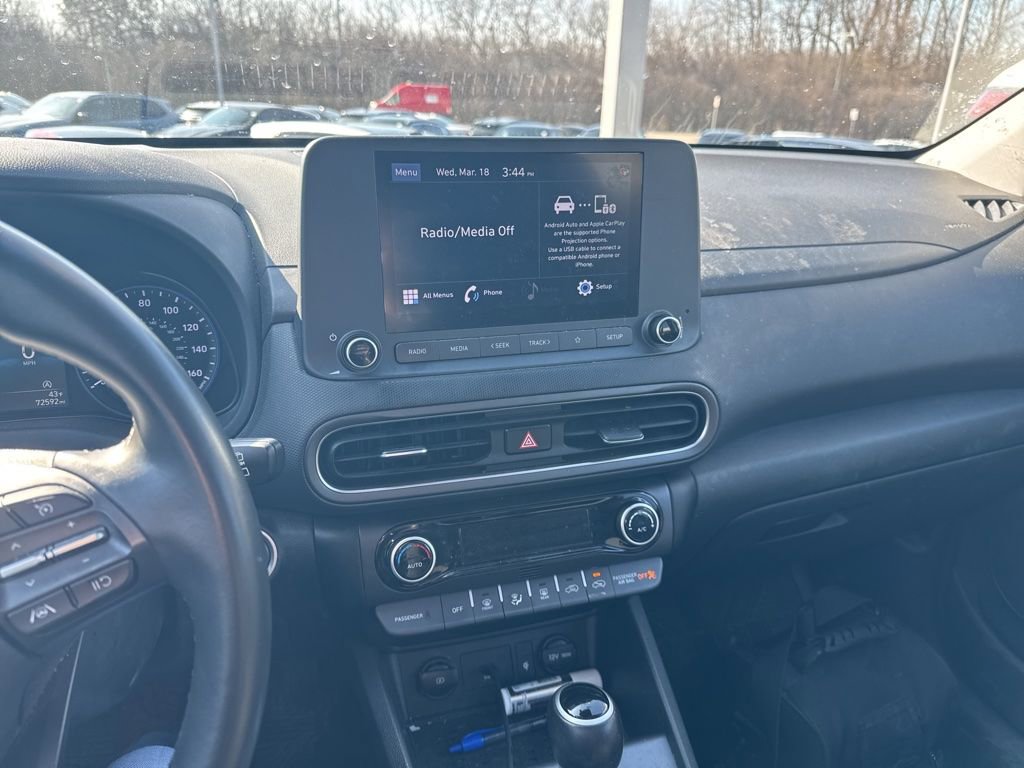 Used 2022 Hyundai Kona SEL w/ Convenience Package image 5