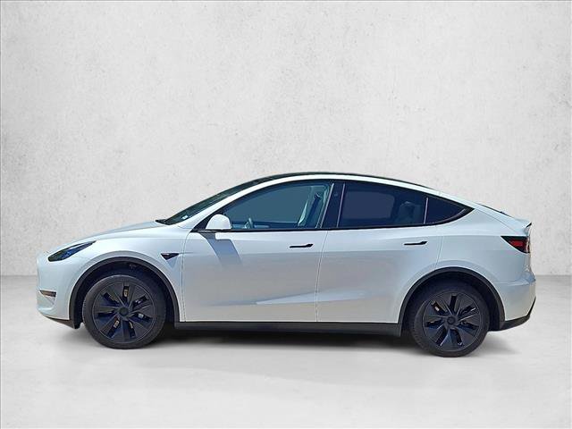 Used 2025 Tesla Model Y Long Range AWD/4WD image 9