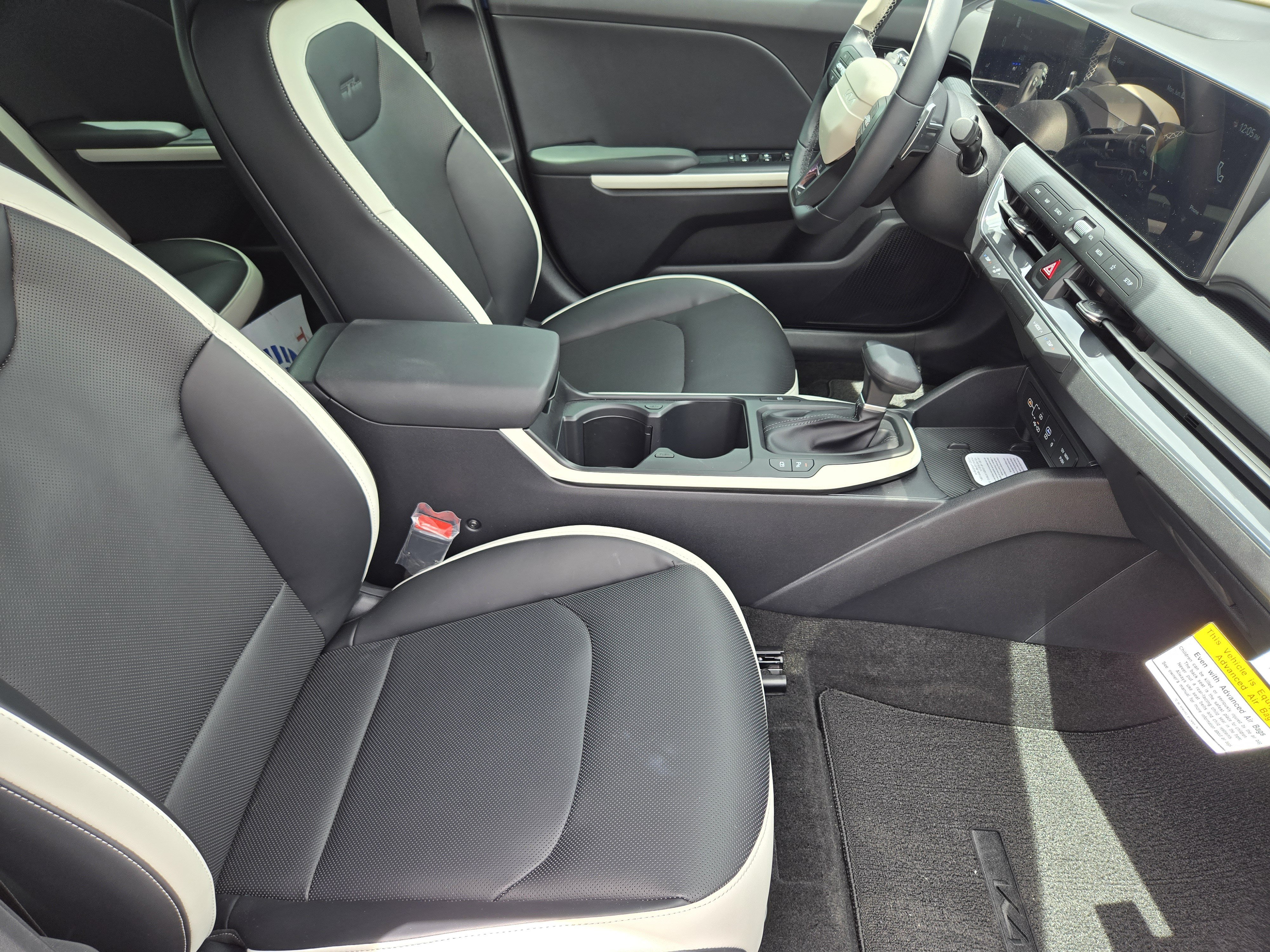 New 2025 Kia K4 GT-Line Turbo FWD image 14
