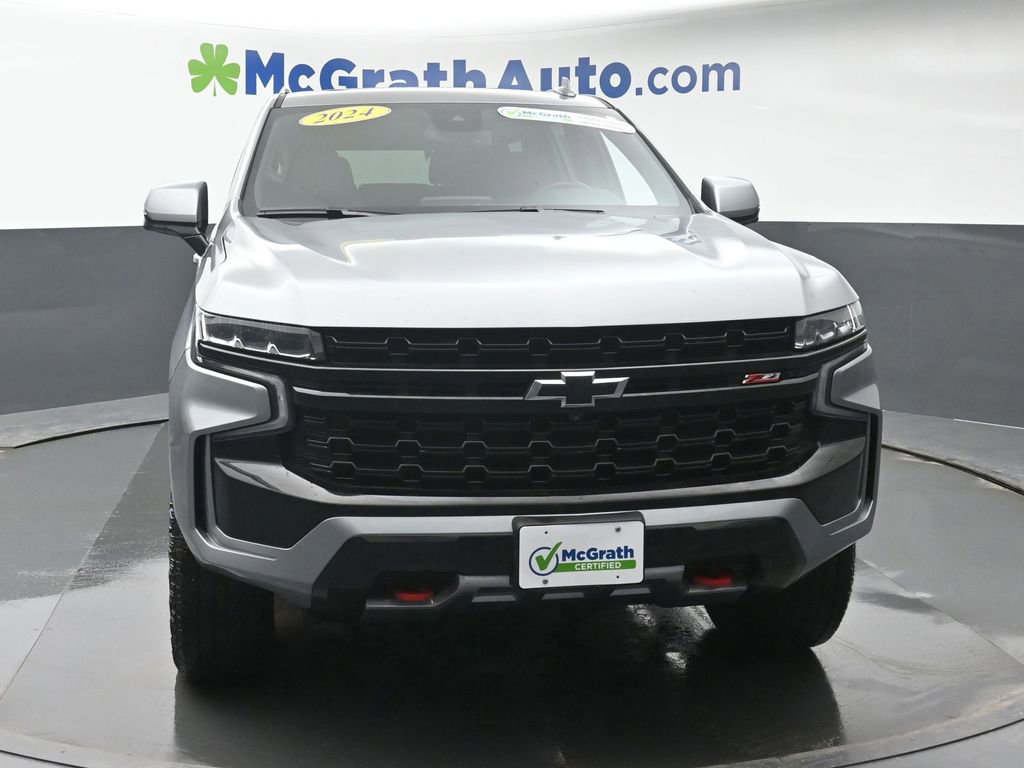 Used 2024 Chevrolet Tahoe Z71 w/ Luxury Package image 4