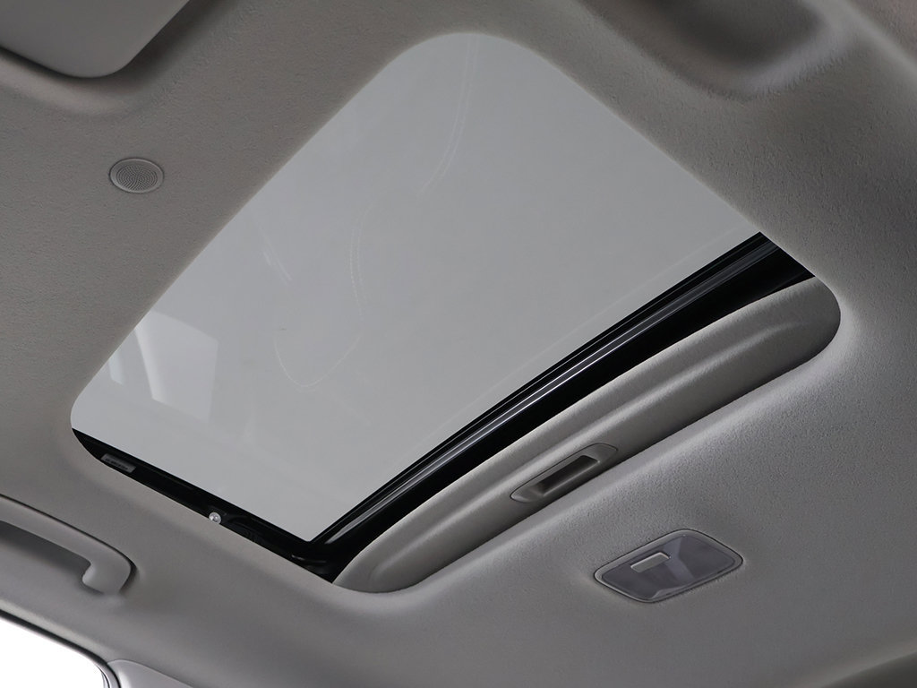 Certified 2026 Hyundai Venue SEL FWD image 16