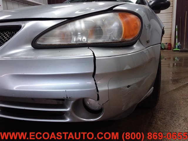Used 2005 Pontiac Grand Am SE image 16