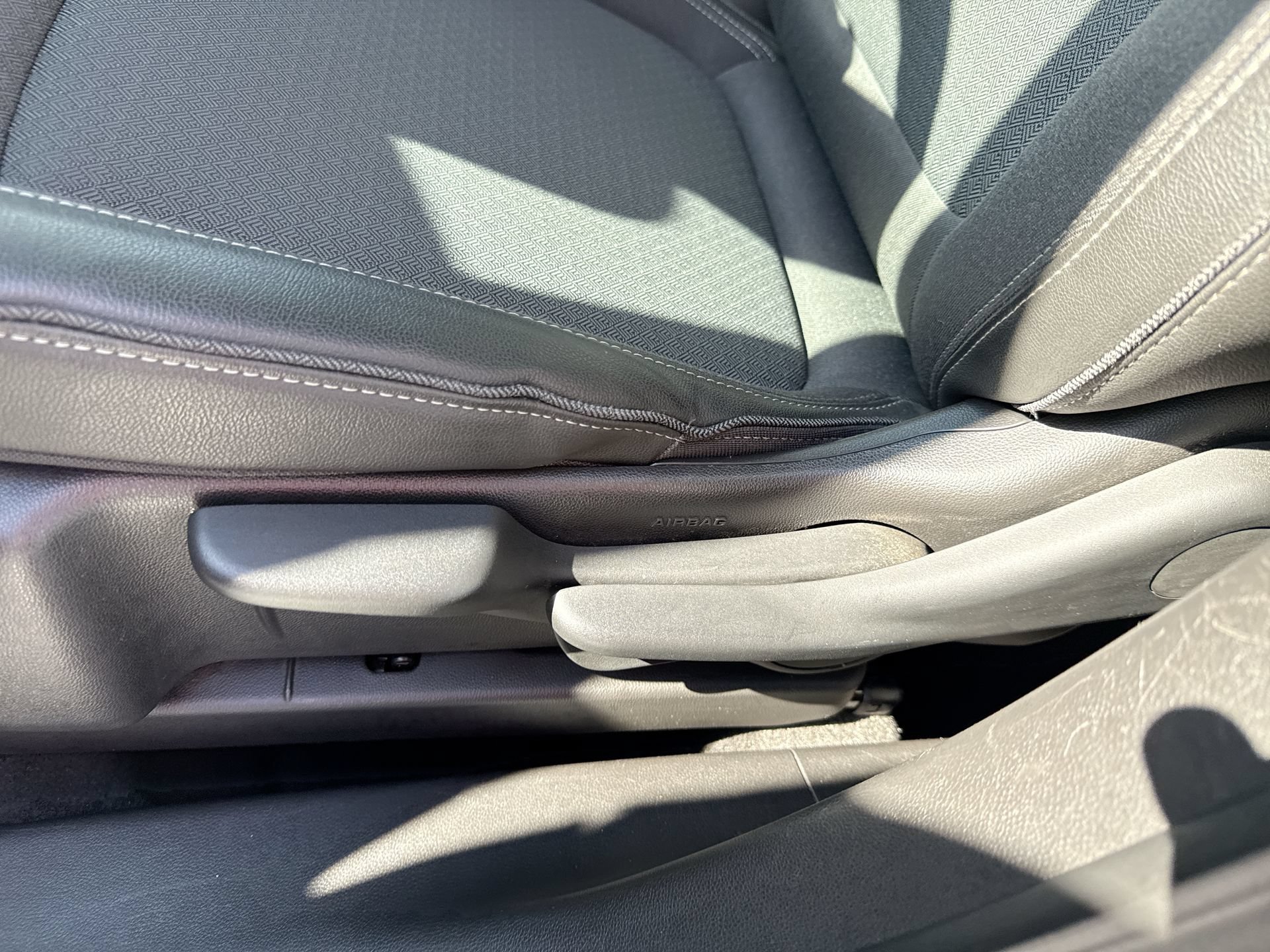 Used 2025 Buick Encore GX Preferred FWD image 13