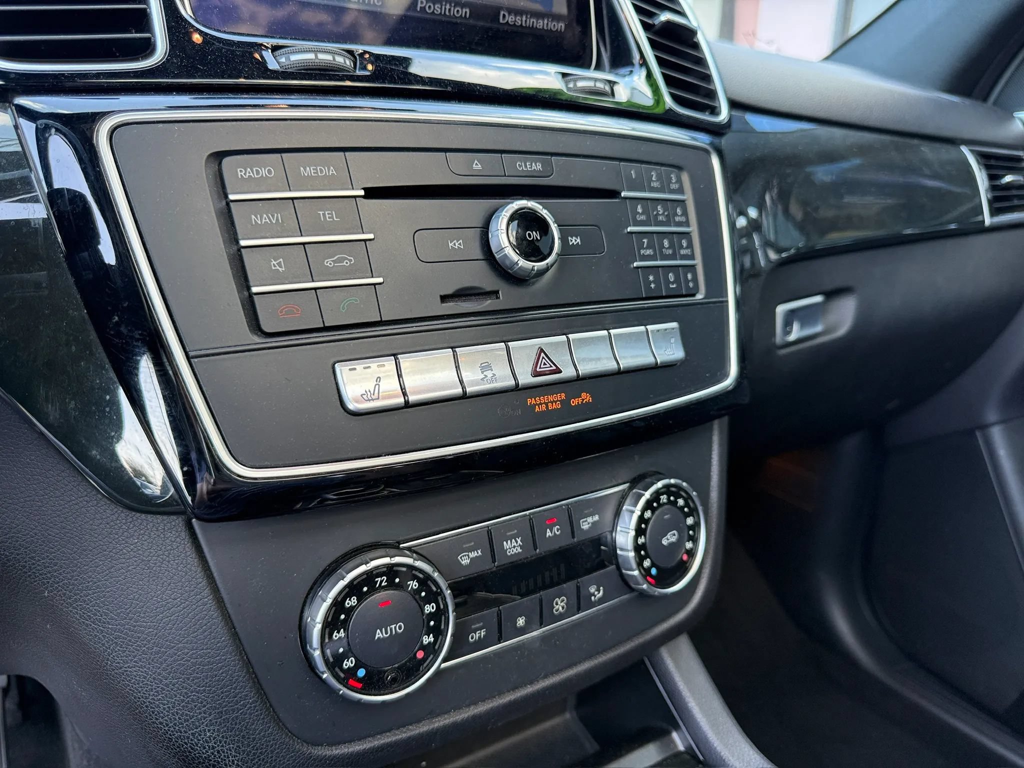 Used 2018 Mercedes-Benz GLE 350 4MATIC w/ Premium 1 Package image 23