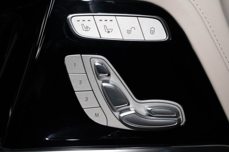 New 2027 Mercedes-Benz G 580 e image 20