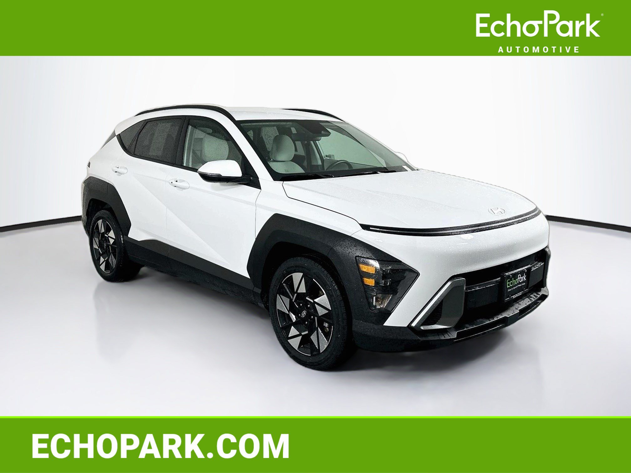 Used 2025 Hyundai Kona SEL FWD image 1