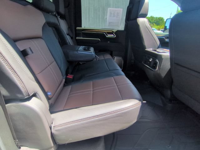Used 2026 Chevrolet Silverado 3500 High Country w/ High Country Premium Package AWD/4WD image 31