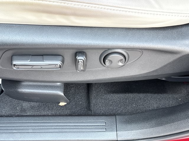Used 2025 Honda CR-V EX-L image 16