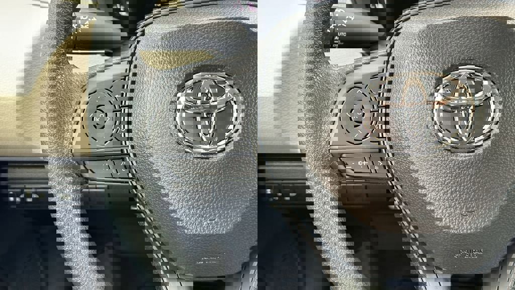 New 2026 Toyota Corolla LE image 27