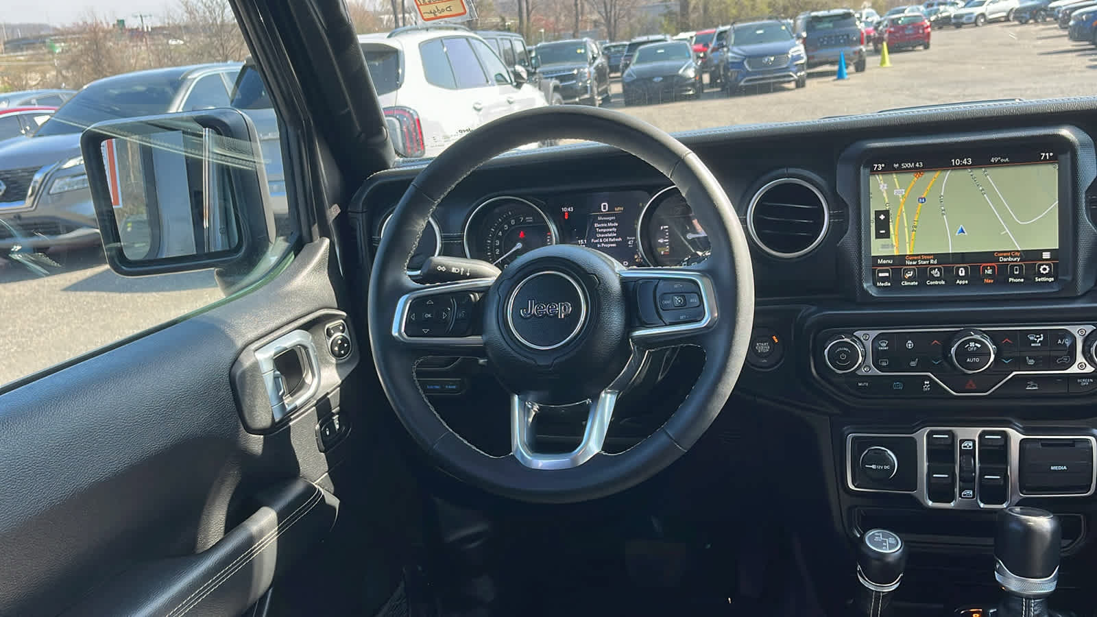 Used 2023 Jeep Wrangler Sahara w/ Cold Weather Group image 28