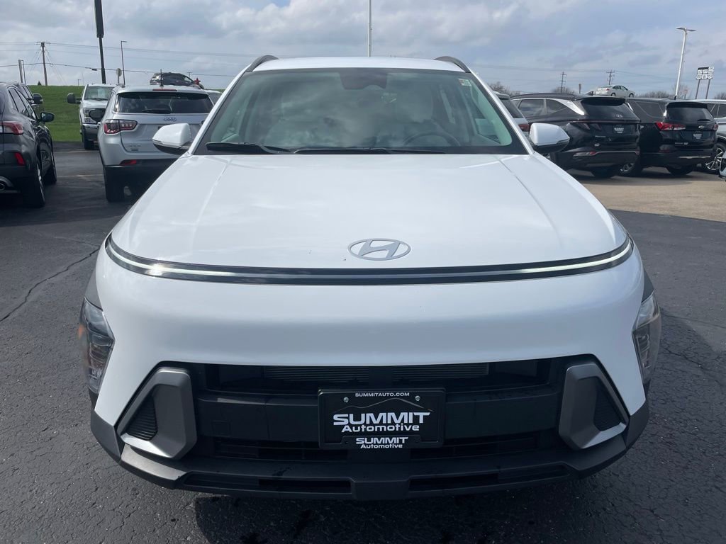 Used 2025 Hyundai Kona SEL image 24