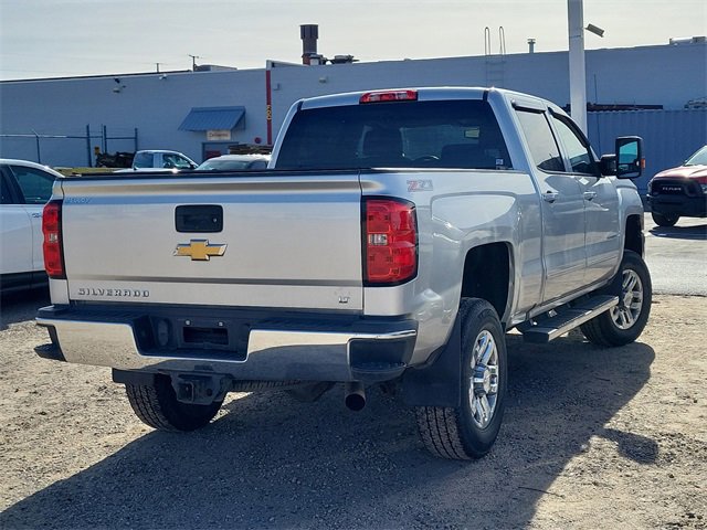 Used 2016 Chevrolet Silverado 2500 LT w/ LT Convenience Package image 11