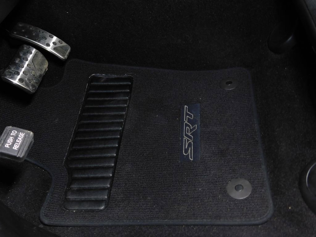 Used 2021 Jeep Grand Cherokee SRT image 33