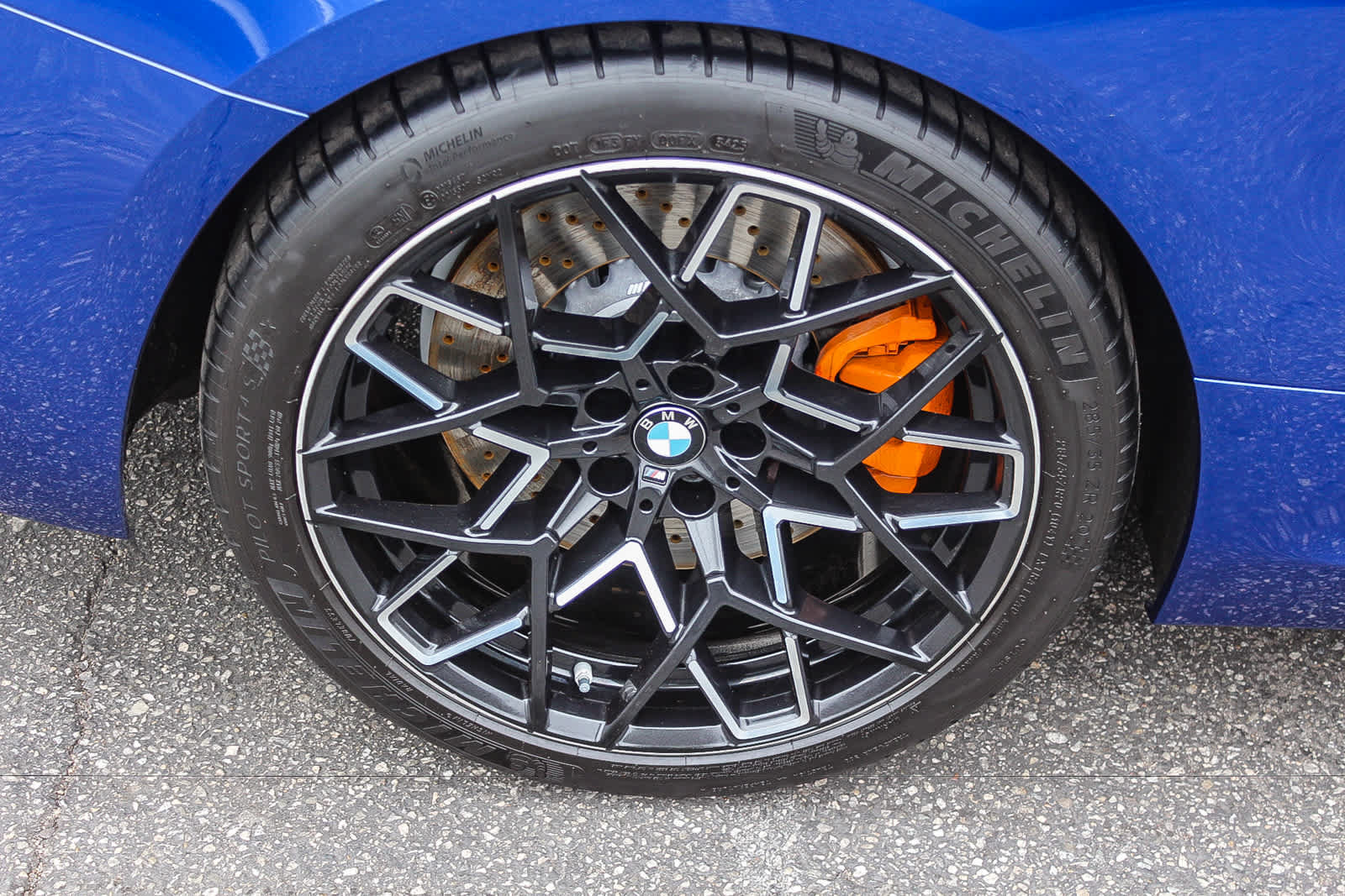 Used 2025 BMW M8 Competition w/ Driving Assistance Package AWD/4WD image 8