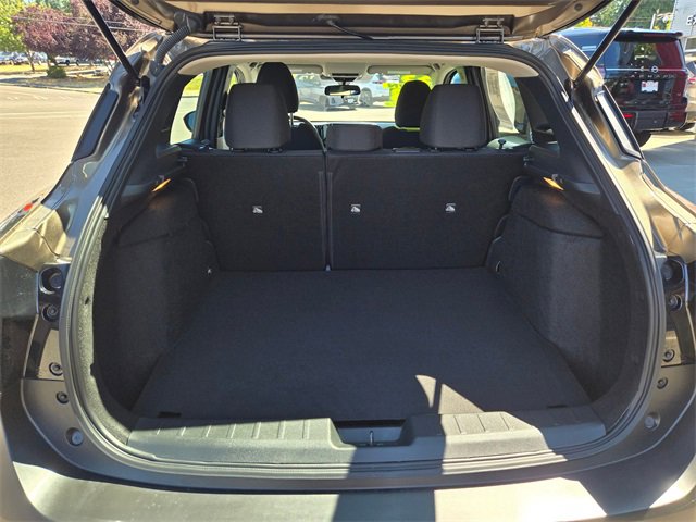 Used 2025 Nissan Kicks S image 15