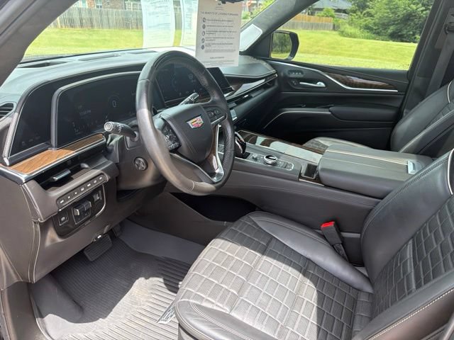Certified 2024 Cadillac Escalade ESV Sport Platinum w/ LPO, ONYX Package AWD/4WD image 10