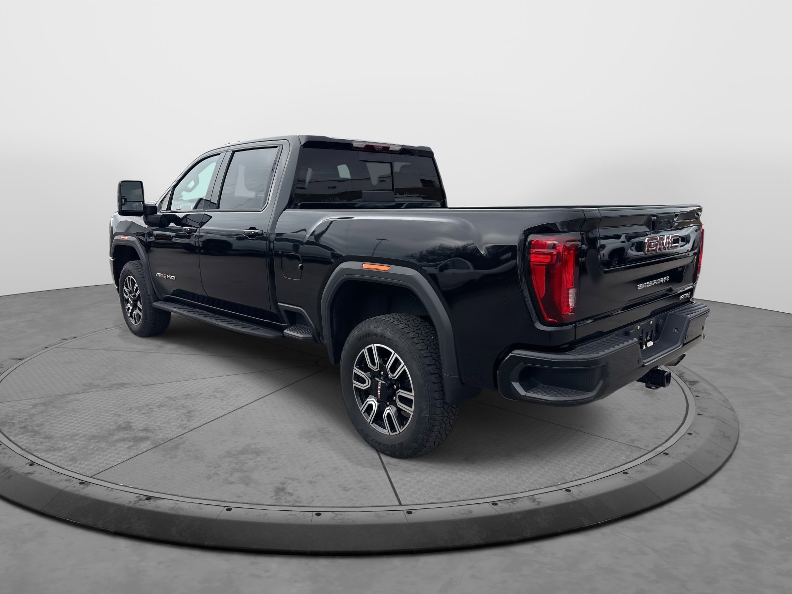 Certified 2021 GMC Sierra 2500 AT4 w/ AT4 Premium Plus Package image 6