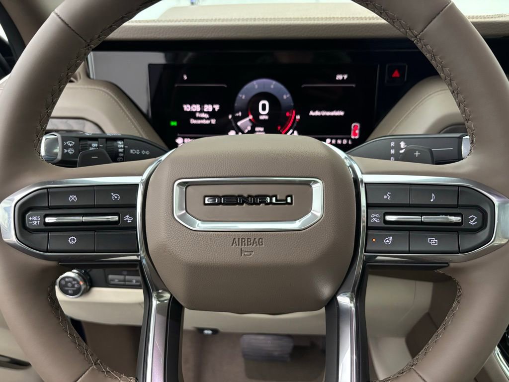 New 2026 GMC Yukon Denali w/ Sun & Power Step Package image 22