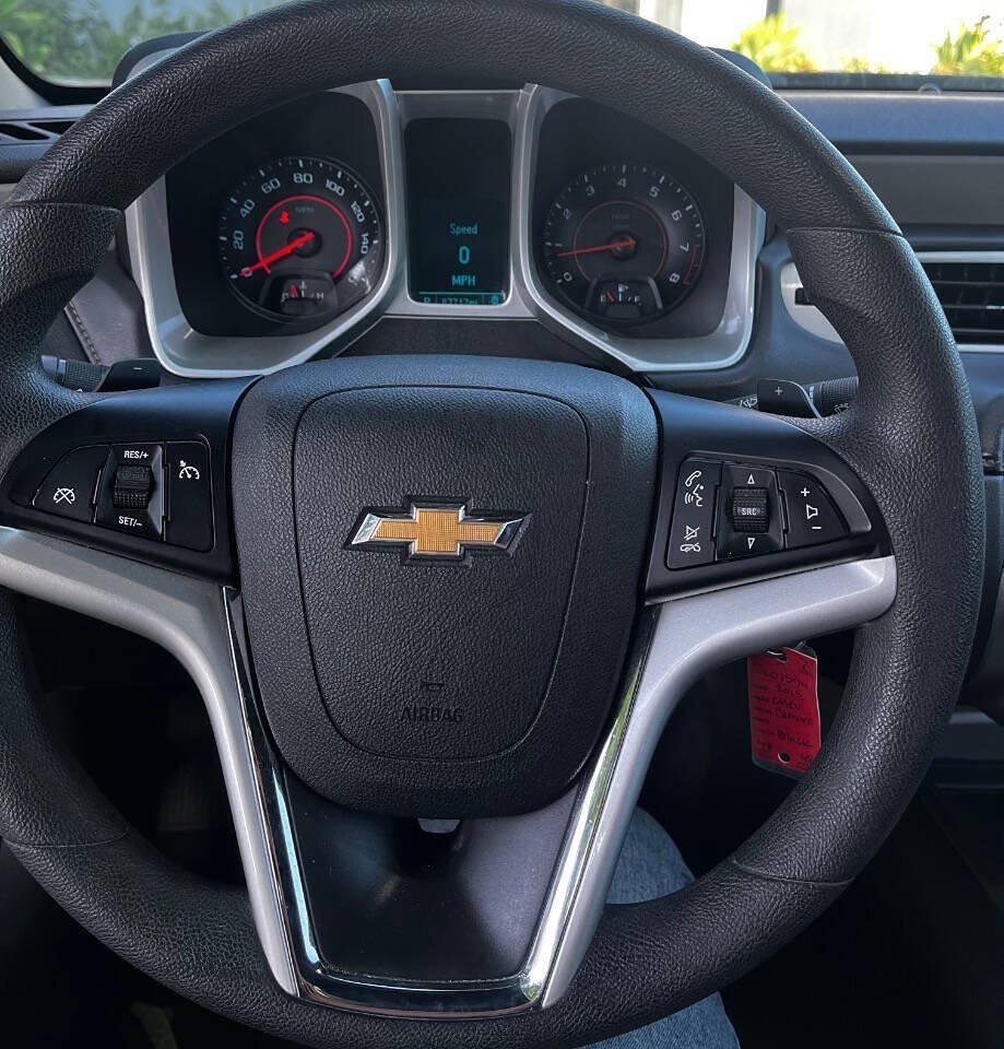 Used 2015 Chevrolet Camaro LS RWD image 13