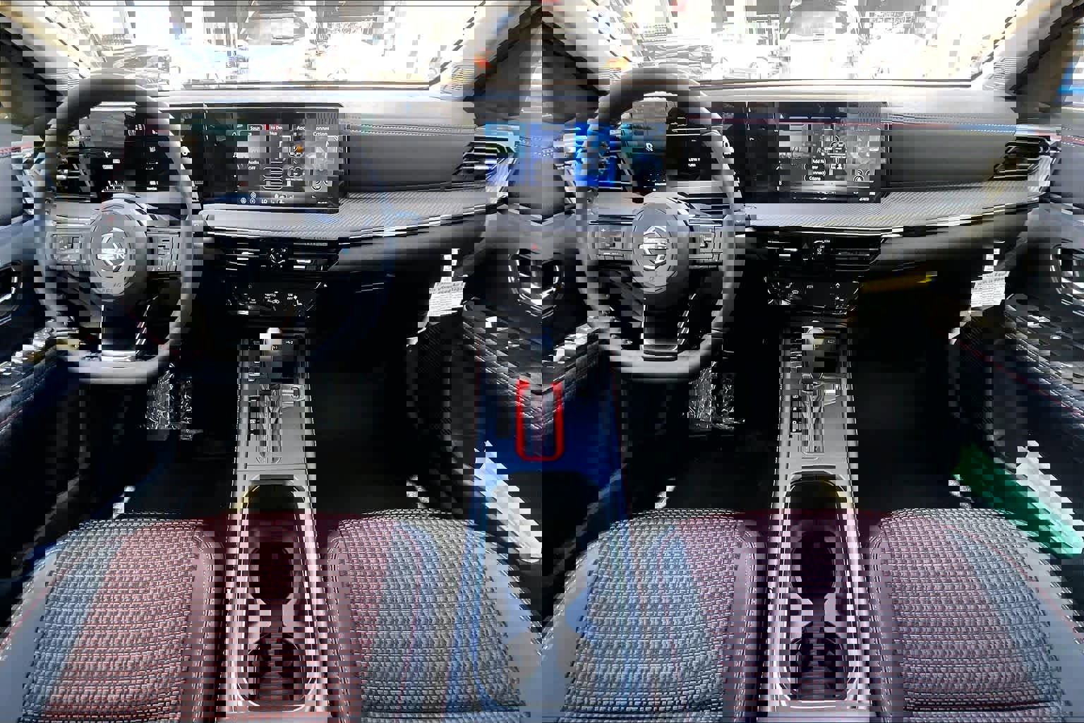 New 2026 Nissan Kicks SR w/ SR Premium Package image 5