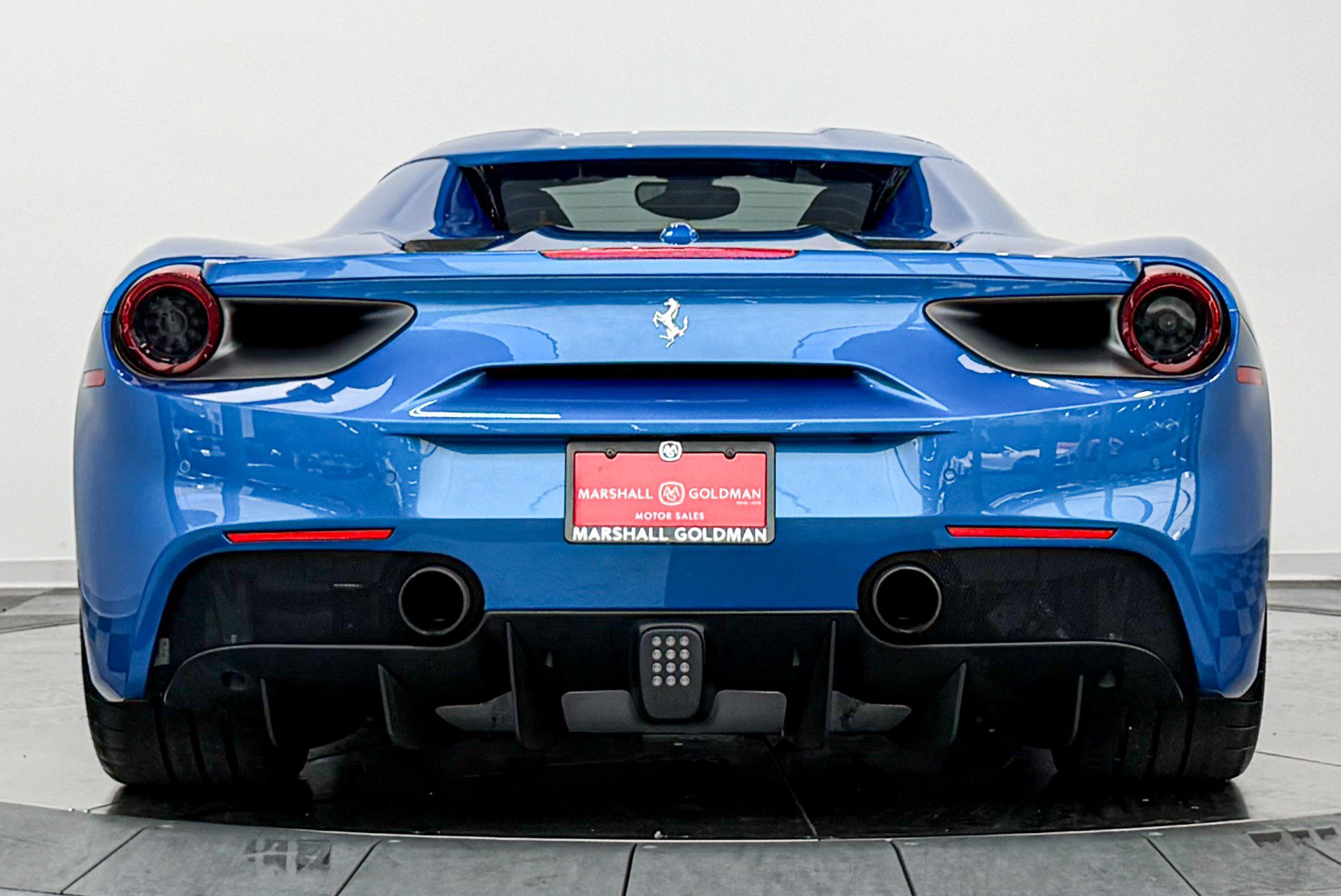 Used 2018 Ferrari 488 Spider RWD image 36