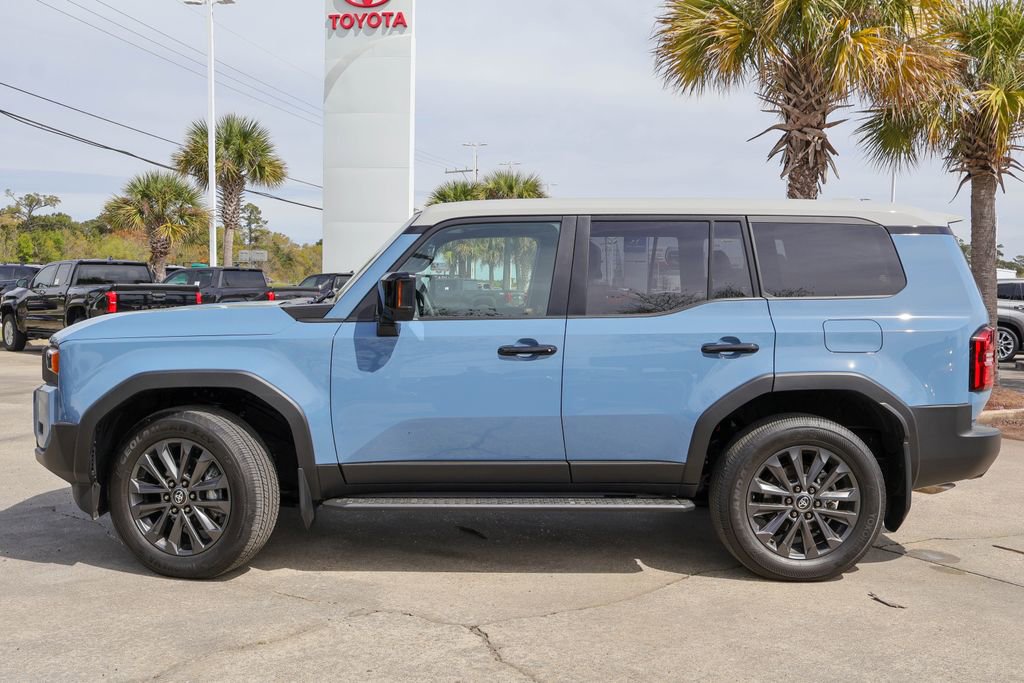 Used 2025 Toyota Land Cruiser w/ Premium Package AWD/4WD image 30