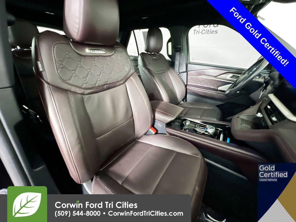 Certified 2025 Ford Explorer Platinum w/ Ultimate Package image 17