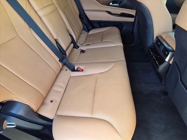Used 2023 Lexus LX 600 4WD w/ Appearance Package image 19