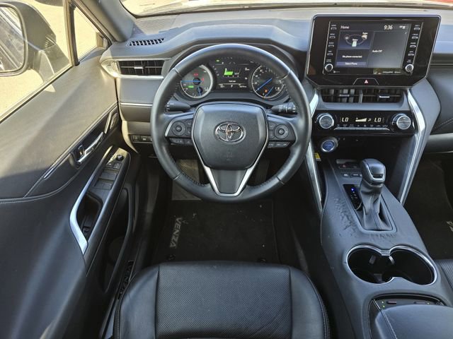 Used 2021 Toyota Venza XLE w/ Softex Package image 18