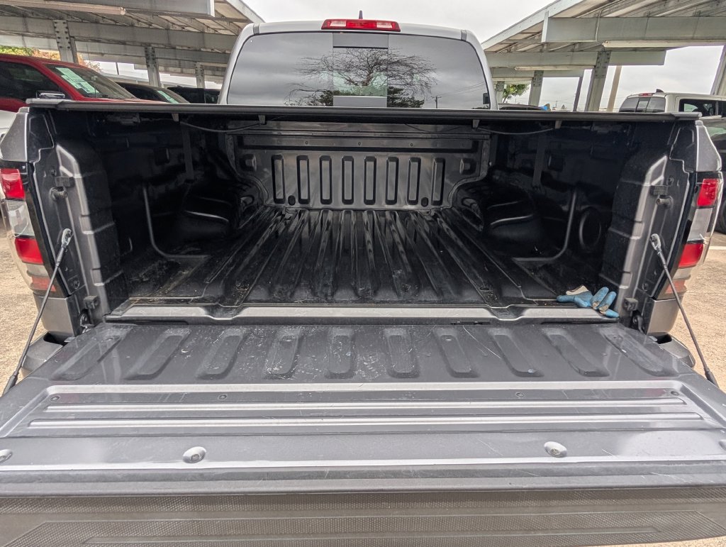 Used 2024 Nissan Frontier PRO-4X w/ Technology Package AWD/4WD image 24