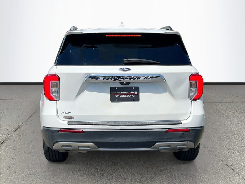 Used 2021 Ford Explorer XLT w/ Equipment Group 202A RWD image 6