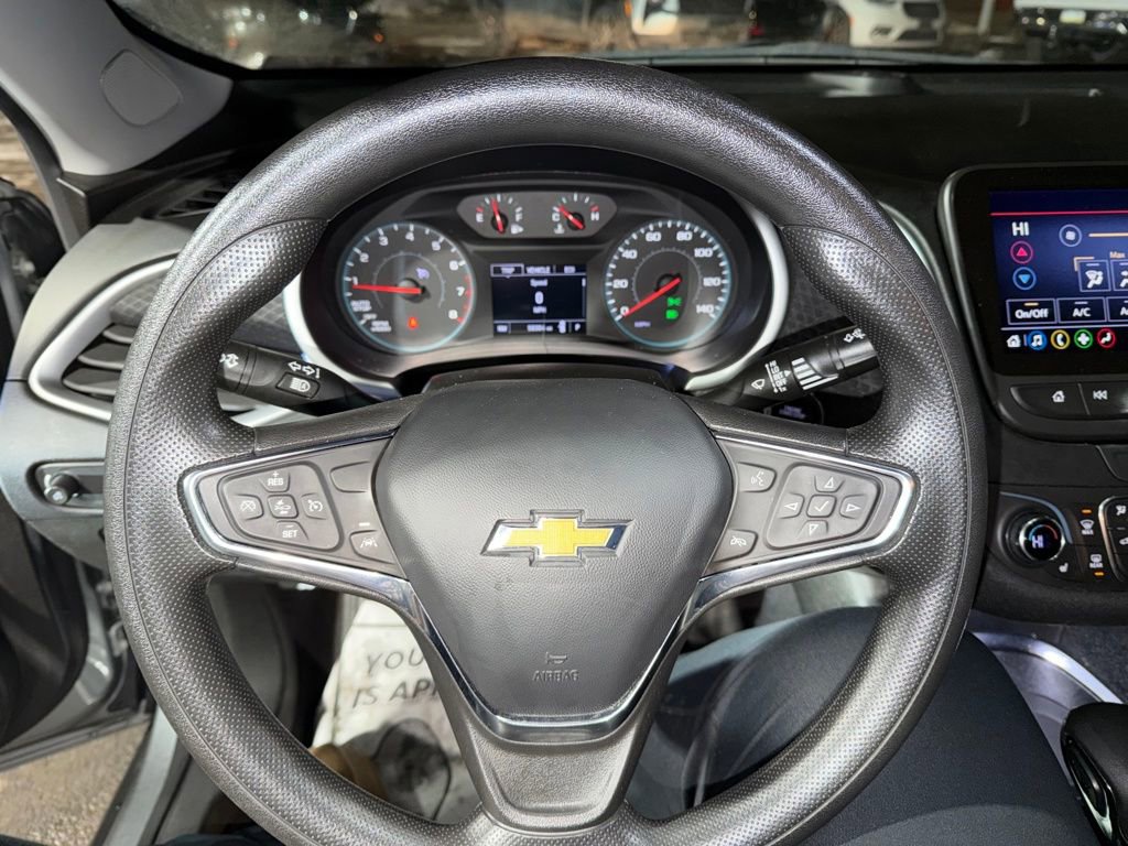 Used 2024 Chevrolet Malibu LT image 15