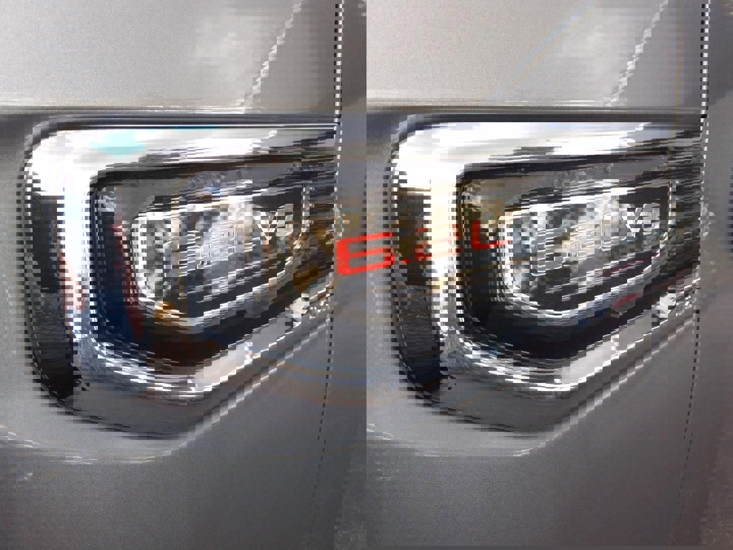 Used 2021 GMC Sierra 1500 SLT w/ SLT Premium Plus Package image 3