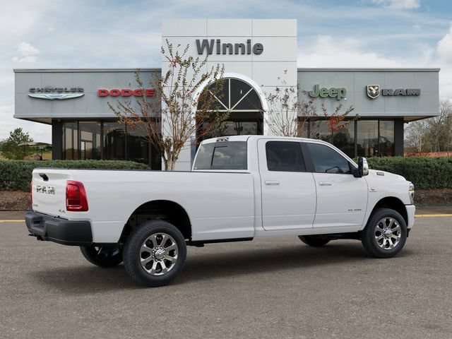 New 2026 RAM 3500 Laramie AWD/4WD image 4