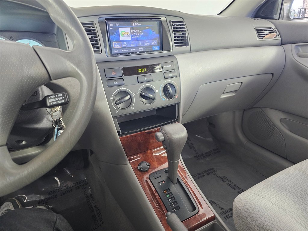 Used 2004 Toyota Corolla LE image 31