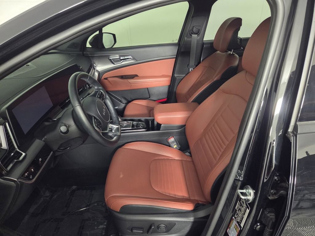 Used 2024 Kia Sportage SX image 12