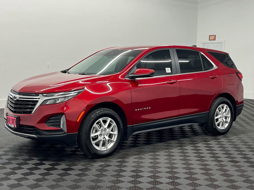 Used 2024 Chevrolet Equinox LT AWD/4WD image 1
