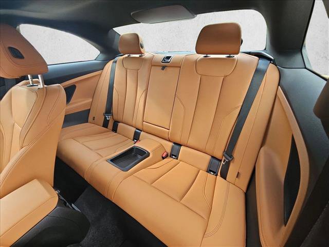 Used 2025 BMW 230i Coupe image 17