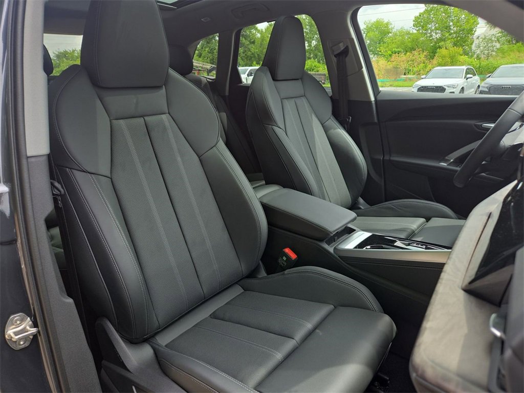 New 2025 Audi Q5 Premium Plus image 25