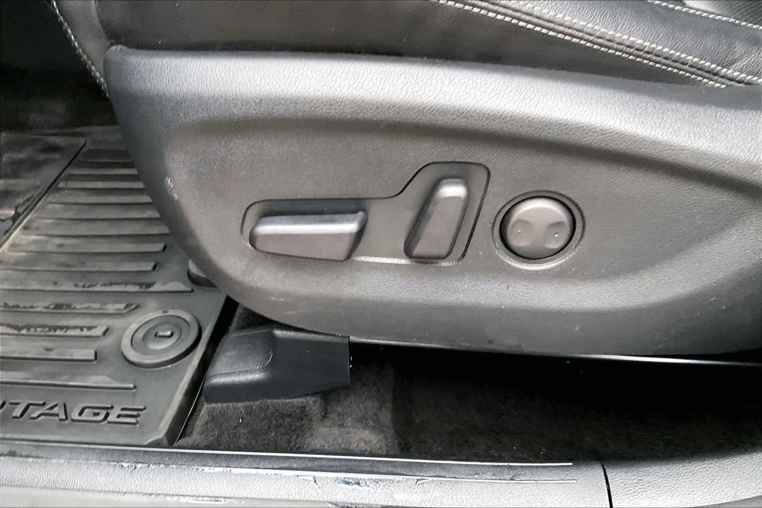 Used 2021 Kia Sportage S w/ S AWD Premium Package image 30