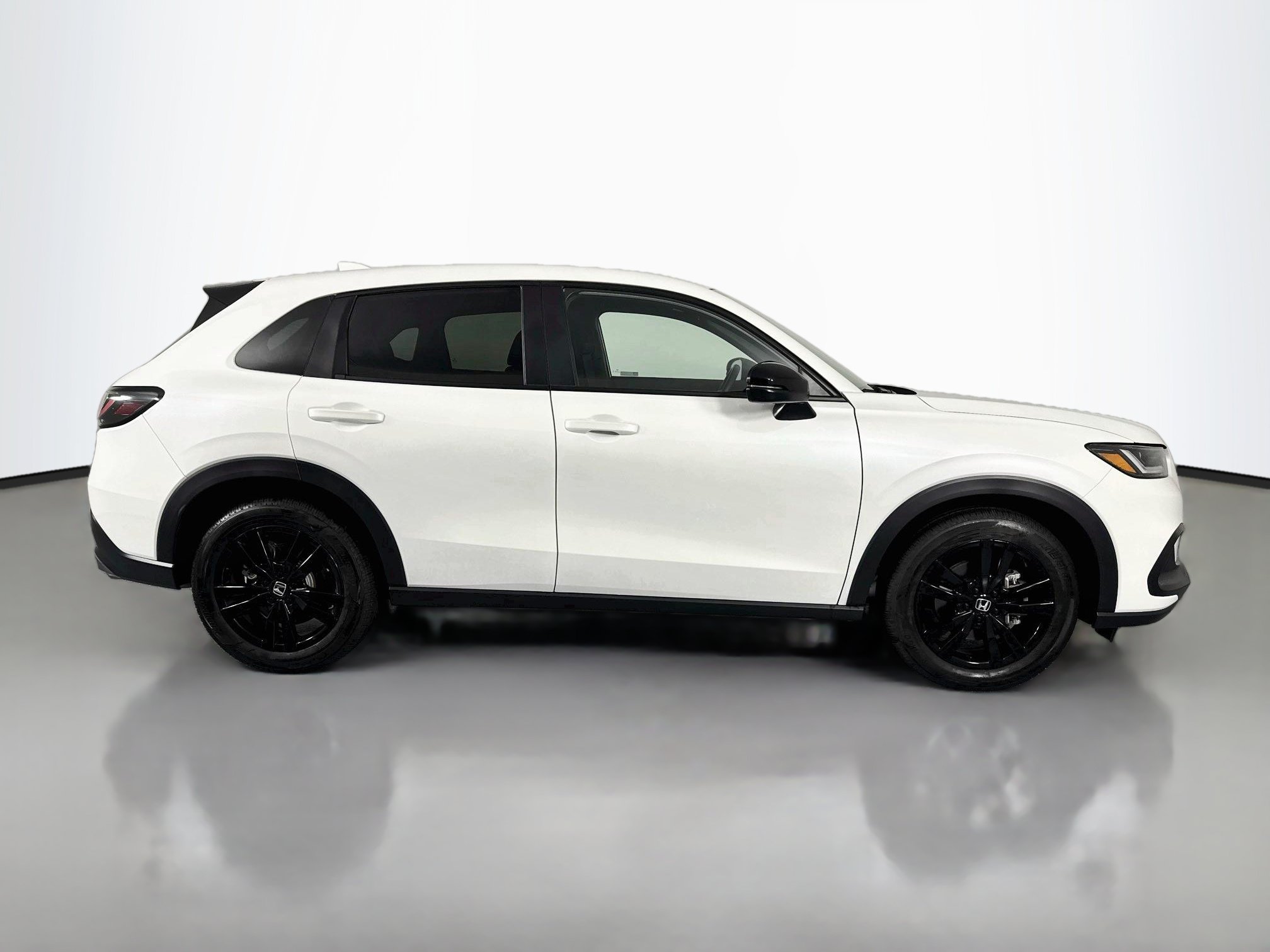 Certified 2026 Honda HR-V Sport image 4