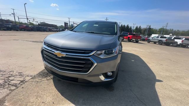Used 2019 Chevrolet Traverse LT w/ LT Premium Package AWD/4WD image 3